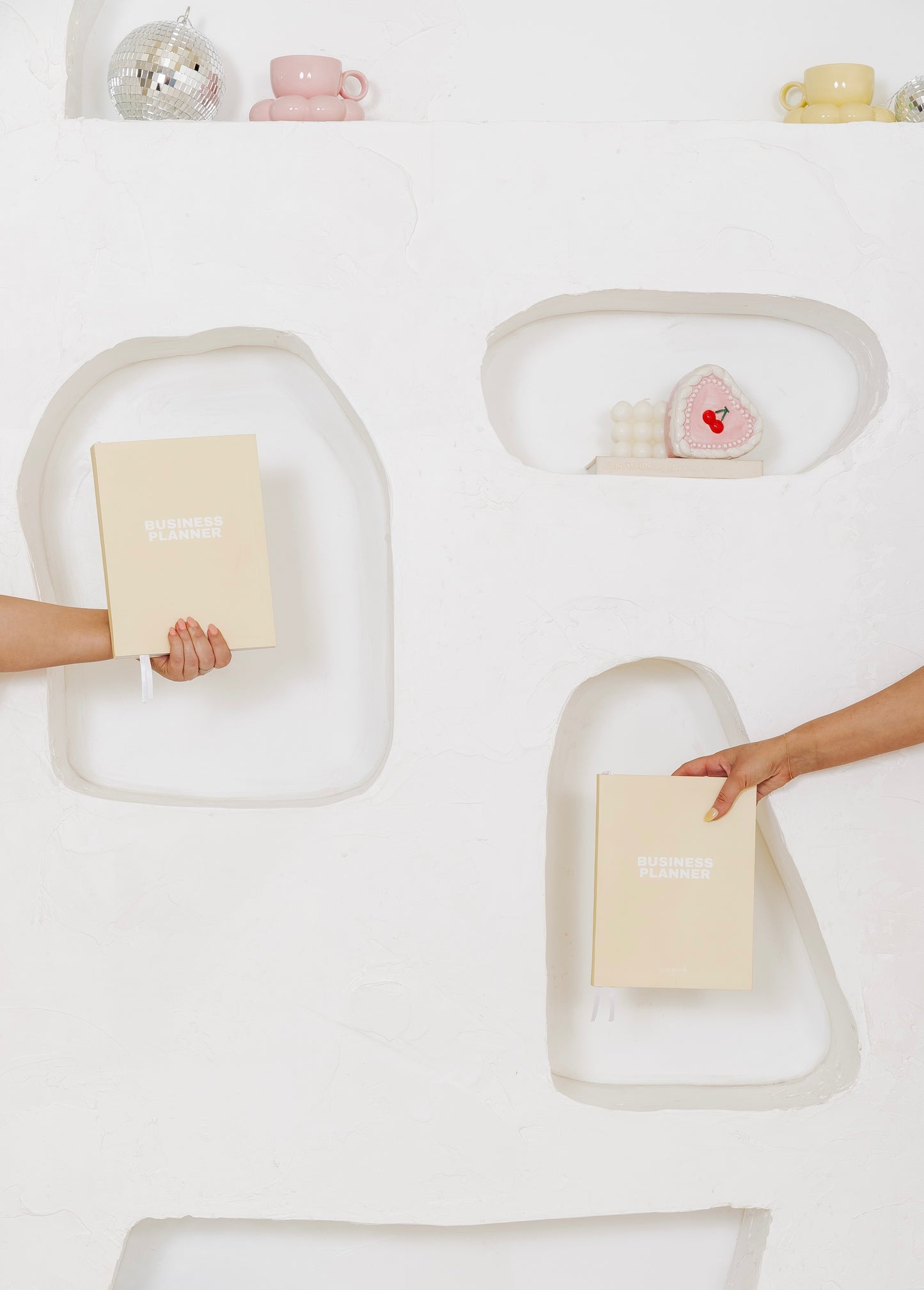 THE ULTIMATE BUSINESS PLANNER